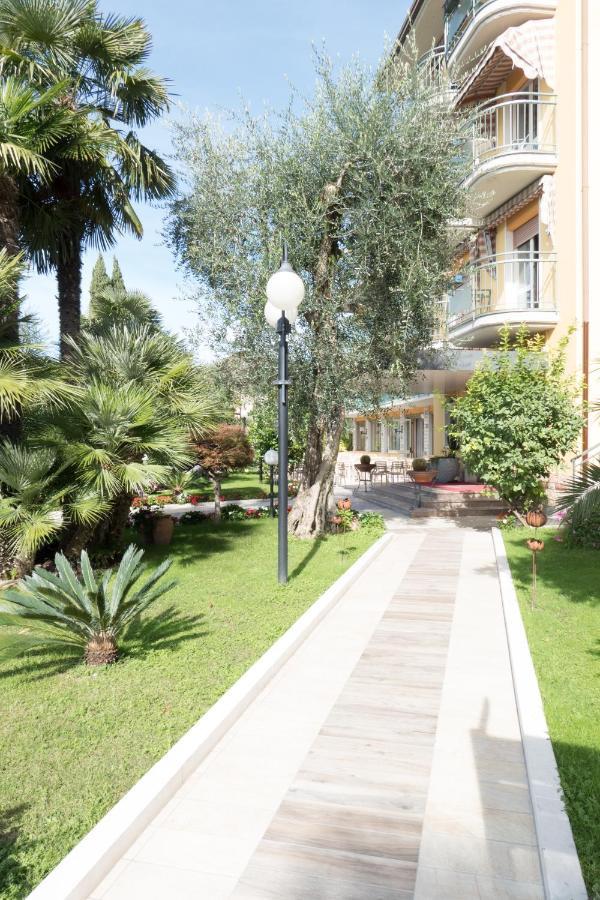 Hotel Drago - Garda Lake Collection 브렌조네 술 가르다 외부 사진