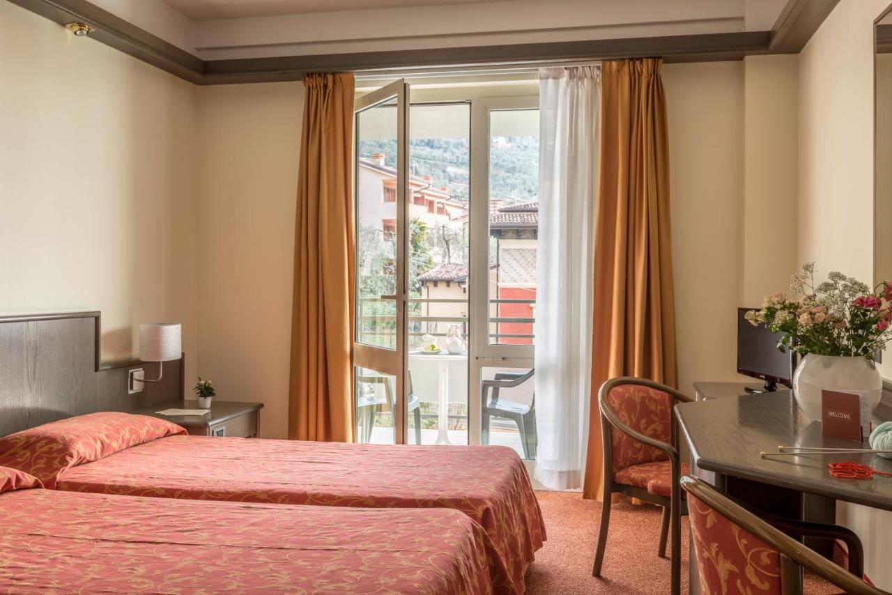 Hotel Drago - Garda Lake Collection 브렌조네 술 가르다 외부 사진